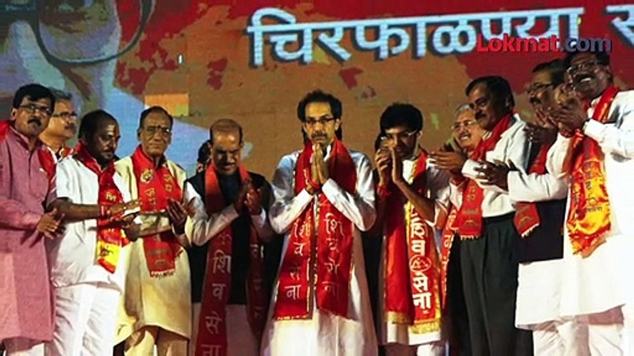 आधी ठाकरेंसाठी त्याग, आता उमेदवारी?