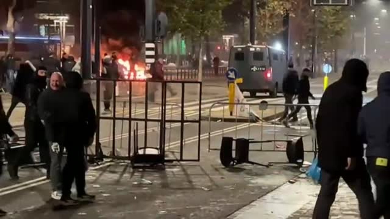Violentos disturbios en Rotterdam tras las protestas contra las restricciones