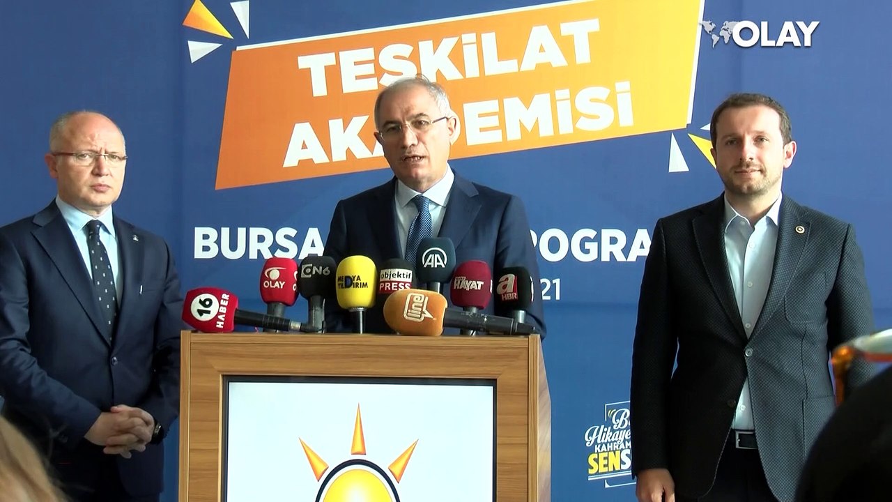 AK Parti'nin eğitim programı başladı...