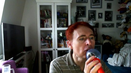 Wiwi Critique 'Fratello' in New Viral Video 🎥