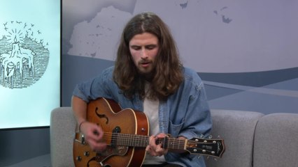 Kent guitarist Hannigan joins KMTV in the studio