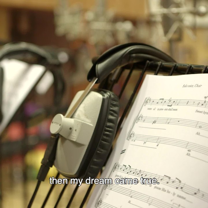 Canterbury Cathedral Girls' Choir release Christmas album