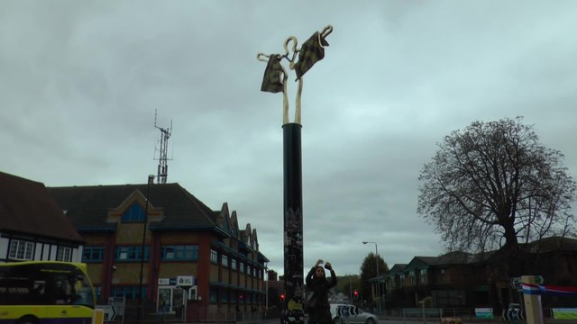 Dame Kelly Holmes statue unveiled in Tonbridge