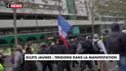Gilets jaunes : tensions dans la manifestation