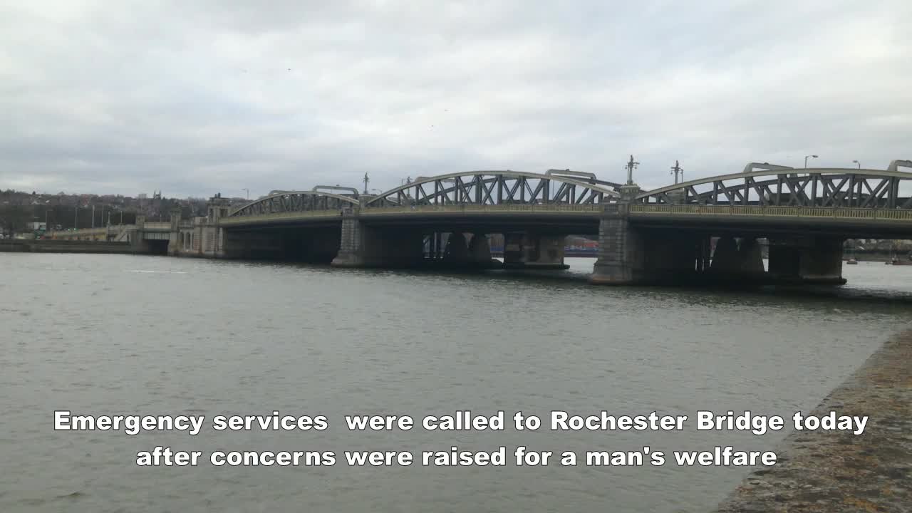 Rochester Bridge Closed