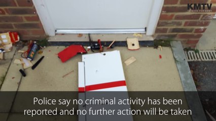 Model aircraft crashes in busy housing estate