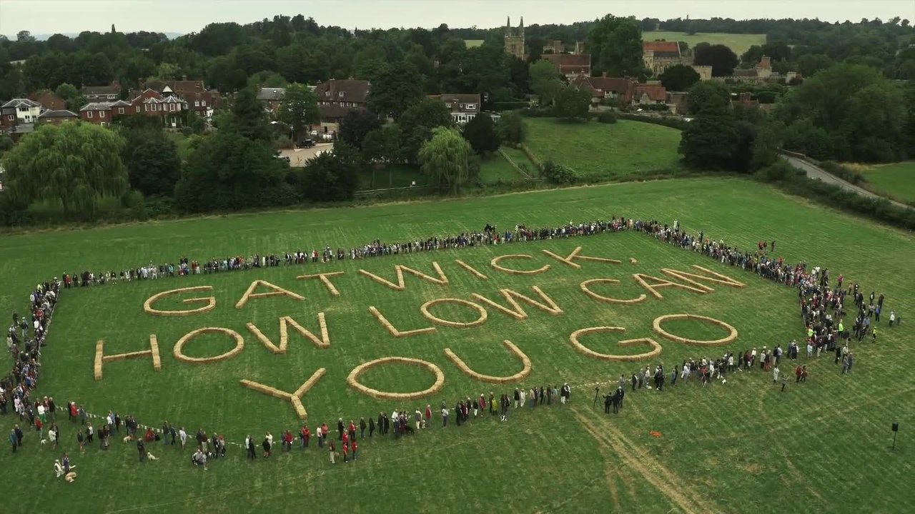 Almost 1,000 attend Gatwick flightpath protest