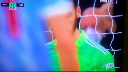 Ismaïla Sarr rate deux penalty contre Manchester United