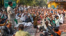 Halla Bol: Farmers stir continue, demand guarantee on MSP
