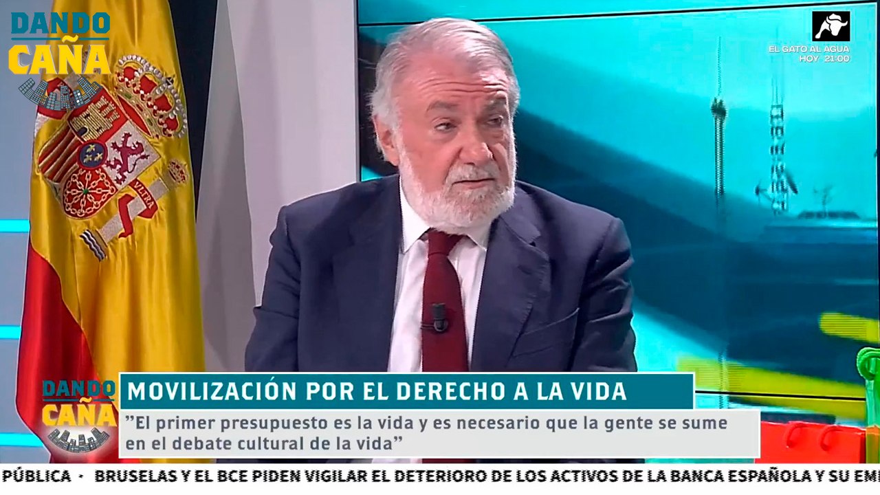 Mayor Oreja explica que NEOS es una alternativa cultural, sin aspiraciones políticas