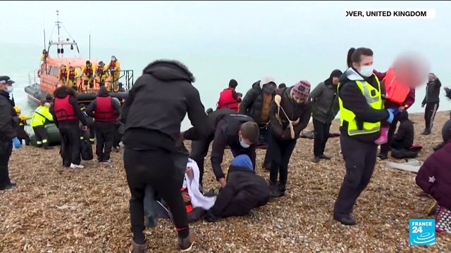 Channel deaths fuel UK-France tensions over migrant crisis