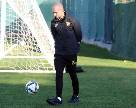 Son Dakika | Maestro: Fenerbahçe'ye saygı duyuyoruz ama kazanmak istiyoruz