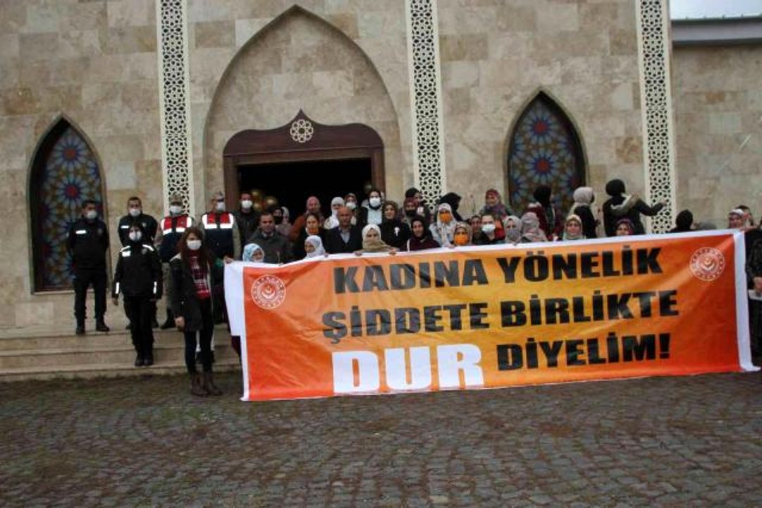 Malazgirt'te "Kadına Yönelik Şiddete Hayır" paneli