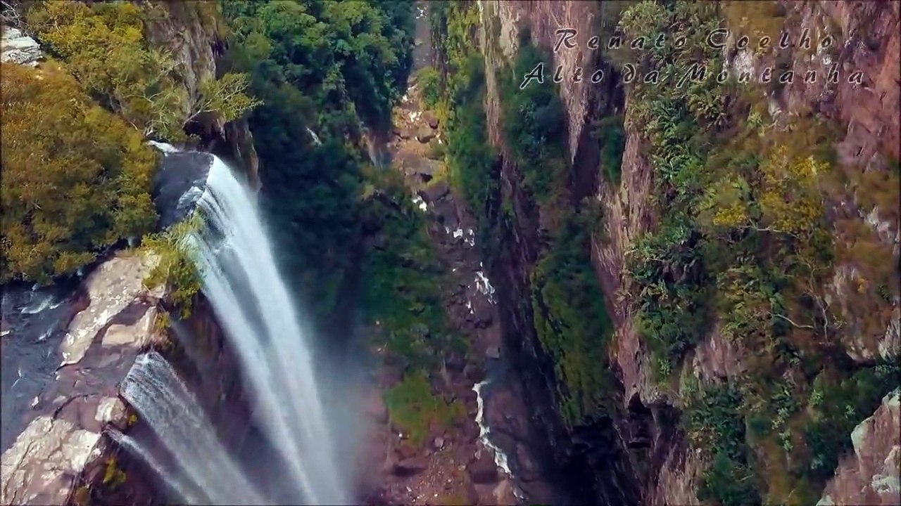 Renato Coelho - Alto da Montanha (Official Music Video) - "High on The Moutain"