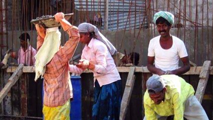 कविता-थमी सी लगती है