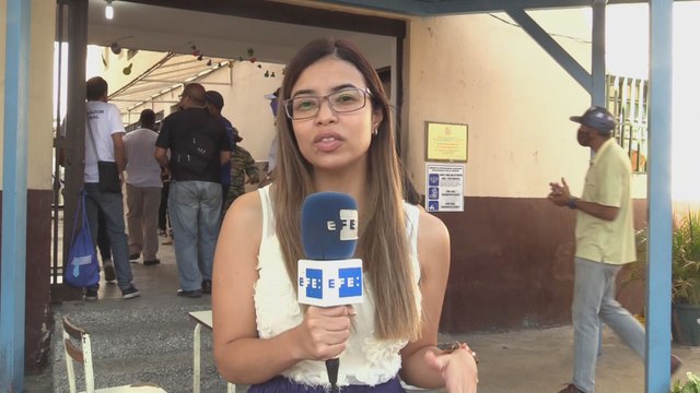 Informe a cámara: Instaladas el 95 % de mesas de votación en Venezuela, según el ente electoral