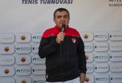 Bakan Yardımcısı Kaymakcı, İzmir Avrupa Kariyer Konsolosları Tenis Turnuvası'na katıldı