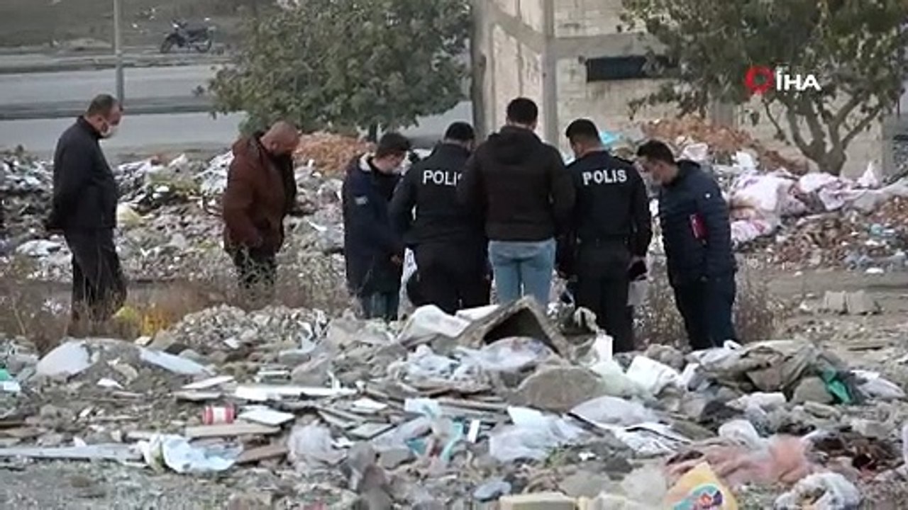 Bunu yapan anne olamaz! 5 aylık cenini çöpe att...