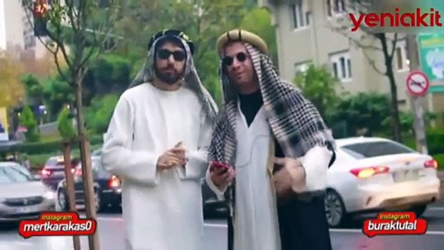 Arap kılığına girip taksiye bindiler! Bakın kısa mesafeye kaç lira ödediler