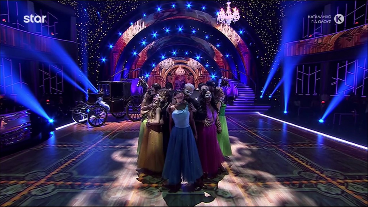 DWTS: Η εντυπωσιακή χορογραφία στην έναρξη του...