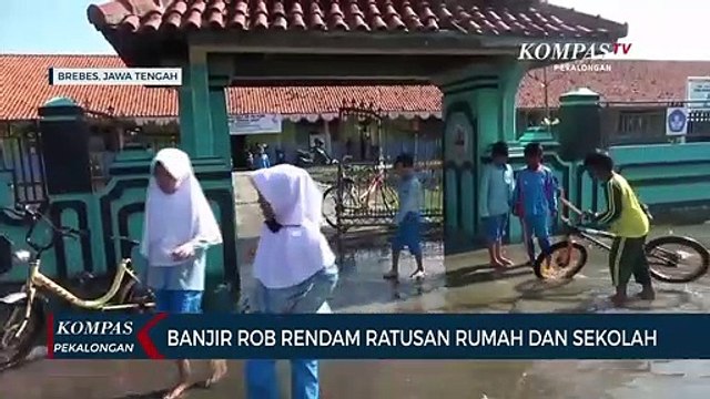 Banjir Rob Rendam Ratusan Rumah dan Sekolah