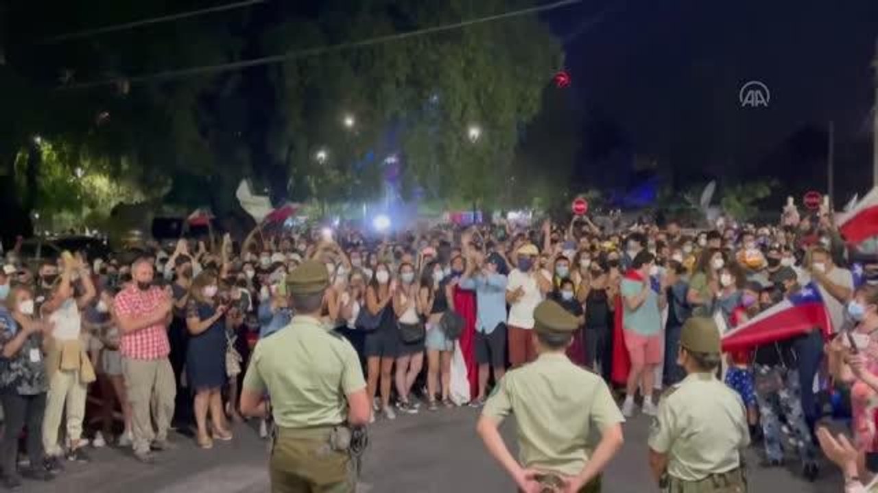Şili'de sağcı aday Kast: "Komünizm ile özgürlük arasında bir seçim yapacağız"