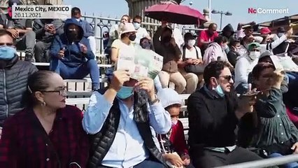 شاهد: المكسيك تقيم أول عرض لها منذ تفشي الوباء للاحتفال بعيد الثورة