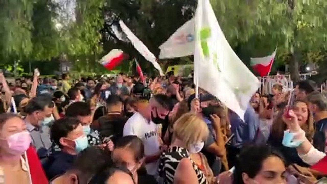 Rechtsextremer gegen linken Protestanführer - Präsidentenwahl polarisiert Chile