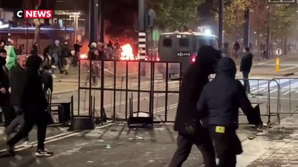 Manifestations contre le gouvernement aux Pays-Bas