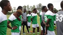 El Betis hace soñar en Zimbabue a las futuras estrellas del fútbol africano