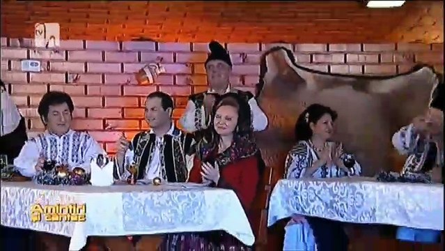 Iulia Mihai - Alelele salcioara si La ciresul de pe vale (Amintiri si cantec de Craciun - Tvh - 26.12.2015)