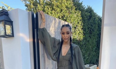 Tia Mowry and Her New Butt-Length Braids Wish You a Happy Friday