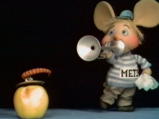 Topo Gigio - Topo Gigio Wants To Play For The Mets & Performs When The Saints Go Marching In