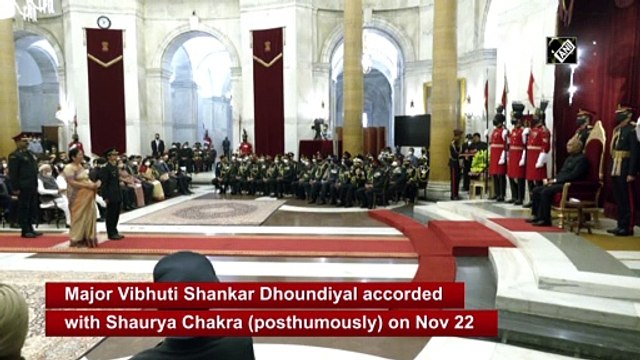 President confers slain soldier Major Vibhuti Shankar Dhoundiyal with ‘Shaurya Chakra’