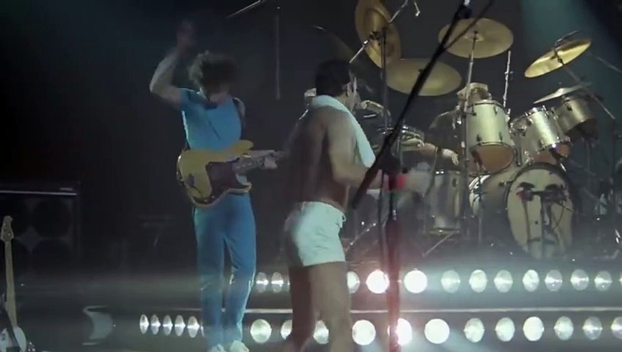 Queen - We Are The Champions (Rock Montreal) 