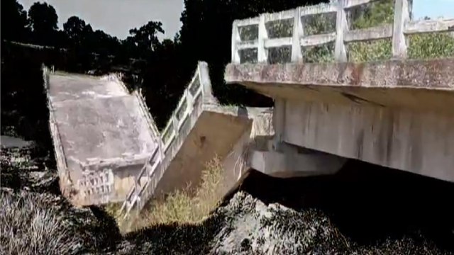 Bridge collapsed 5 years ago still not constructed!