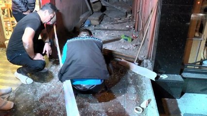 Ataşehir'de bir fırında patlama: 1 yaralı (2)