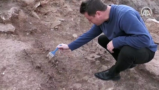 Perre Antik Kenti'ndeki kazılarda 1500 yıllık ekmek fırını yapısı bulundu