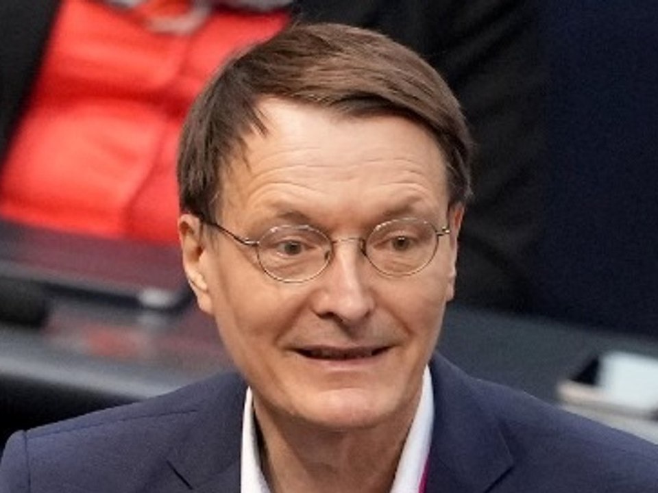 Karl Lauterbach: 'Moment der Impfpflicht ist gekommen'