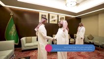 شاهد.. آل الشيخ يستقبل السفير القطري في مركز عمليات موسم الرياض