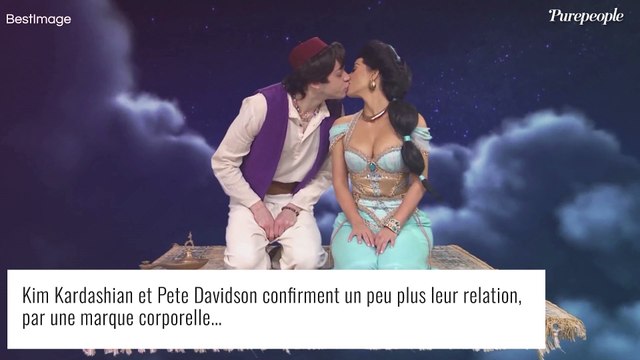 Kim Kardashian et Pete Davidson en couple : suçon dans le cou, ils ne se lâchent plus