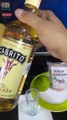 sirviendo un poco de tequila con limon y sal bebida ancestral tradicional