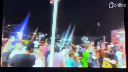 Estrutura cede e pessoas caem em rio durante evento de Joinville