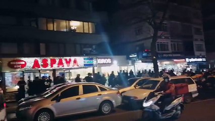 Ankara'da döviz protestosu: Halk tencere ve tavalarıyla sokağa çıktı