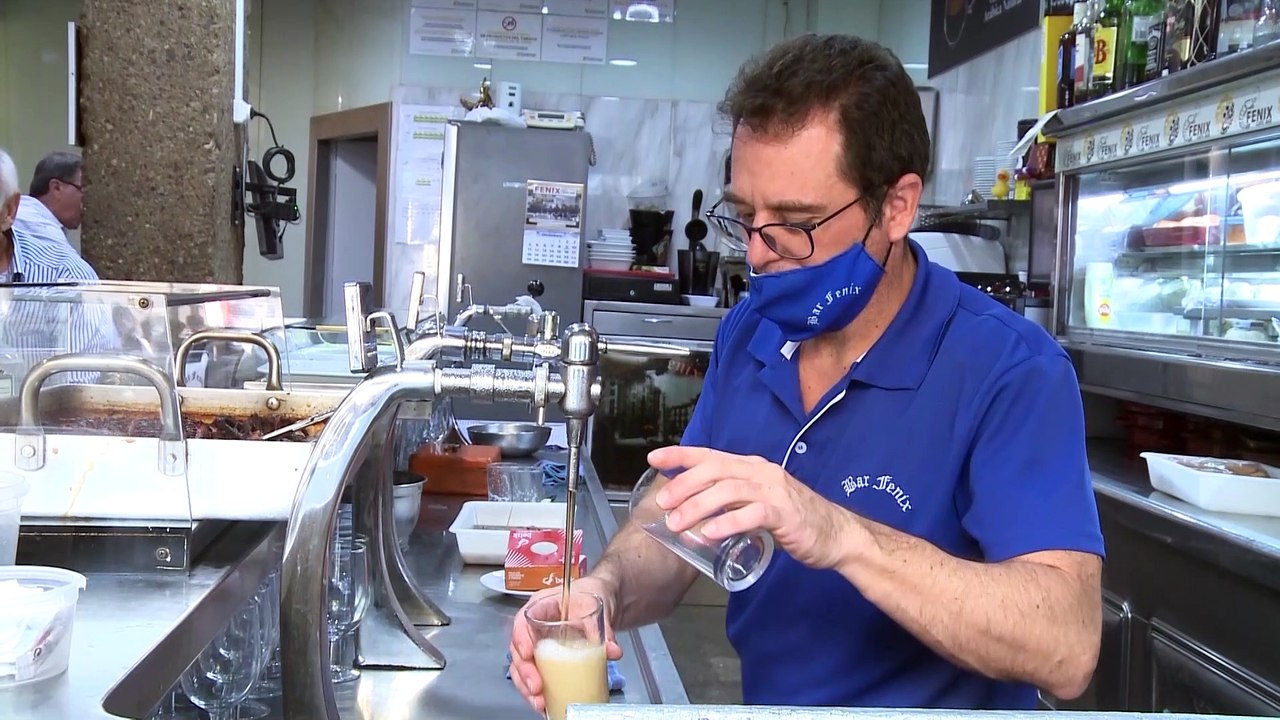 Muchas CC.AA. plantean el certificado covid ante el repunte de contagios