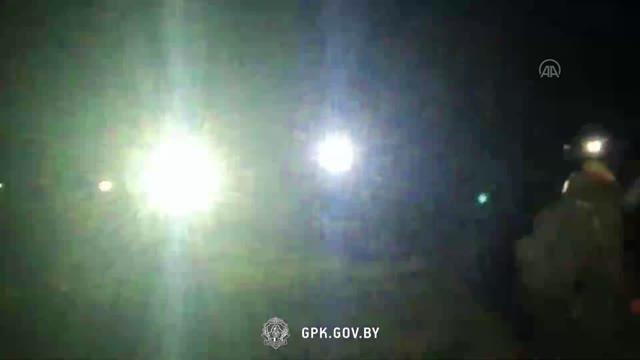 Belarus-Polonya sınırında AB'ye geçmeye çalışanlara sert müdahale