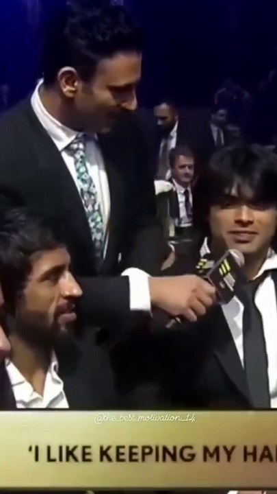 beautiful_answer_given_by_neeraj_Chopra