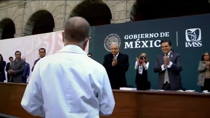 Reconocen a personal del IMSS frente a la pandemia