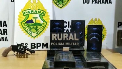 Homem é detido com arma e 13 aparelhos Iphone; motorista confessou que era contrabando