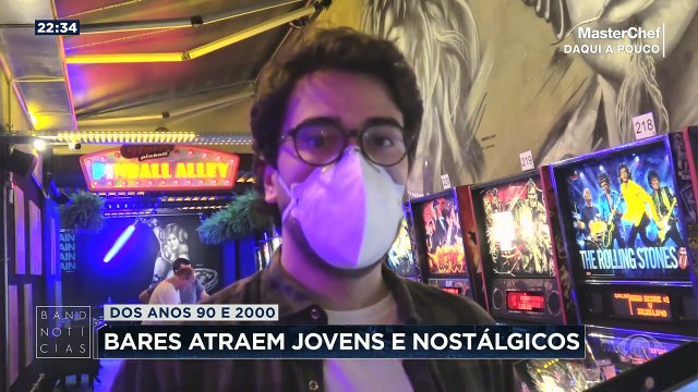 Os anos 90 e 2000 nunca estiveram tão presentes . Pelo menos é o caso em alguns bares temáticos de São Paulo.